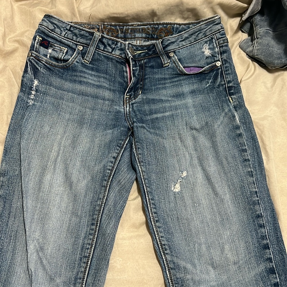 Request Jeans